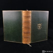 1910年牛津出版  《丁尼生诗歌》《Poems f ennyson 》皮质精装巨厚册 书脊封面烫金 书口刷金 