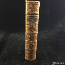 《谢里丹戏剧作品集》 1872年出版。18世纪最有成就的喜剧家。《造谣学校》和《情敌》分列十八世纪三大喜剧首末名。 