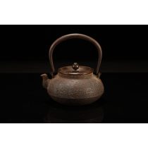 日本铁壶，顶级作家七代《龙文堂安之介》作砂铁壶，明治时期