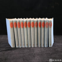 1951年，法国意识流文学巨匠《马赛尔·普鲁斯特作品集》（全12卷），漆面精装