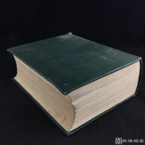 2000张照片插图！《大英帝国百科全书》一厚册墨绿色漆布装 书脊标题烫金 