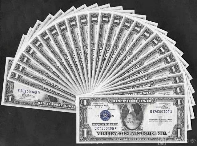 全新蓝色库印 1935年1美元纸币十连号纸币收藏