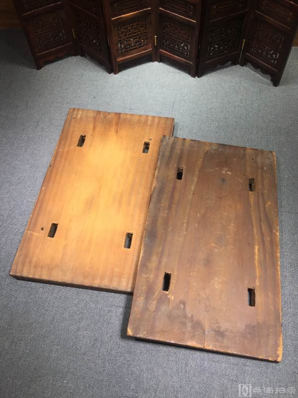 老木夹板一套，20.5x12.5，单片厚1.1cm。