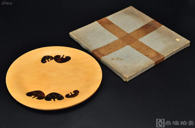 日本《樱皮细工》原盒一件 祝寿纪念圆盘 木胎漆器