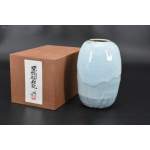 《日本传统工艺陶瓷器》原盒花瓶一件 紫褐釉花瓶 