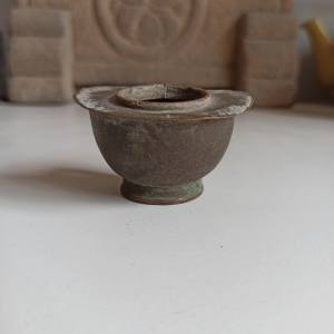 清代铜质鸟食罐