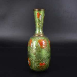 《日本铜胎花瓶》 精美花瓶一个 瓶身花朵图案 造型精美 