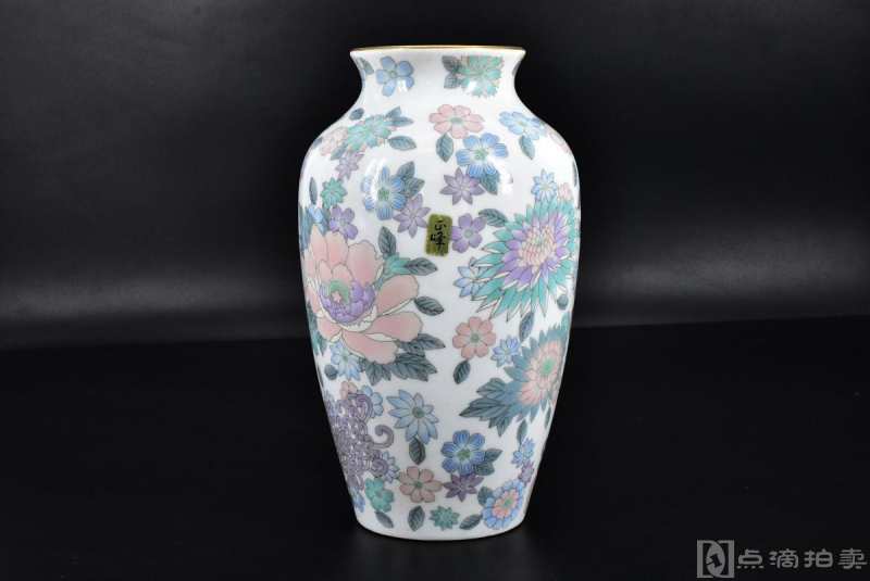 正峰窑《日本传统工艺陶瓷器》精美花瓶一件