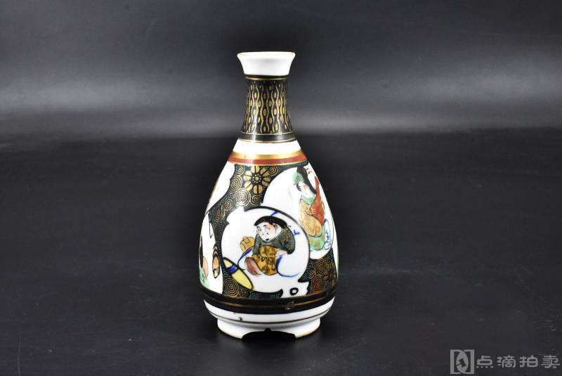 《日本九谷烧陶瓷酒器》一件 酒壶 外壁绘七福神像