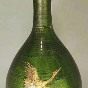 绿釉描金玉壶春瓶