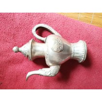 仿古银酒壶，打电话18722521505，有人要面议，天津市河北区，明溪里，正兴里，44楼，44门，304。