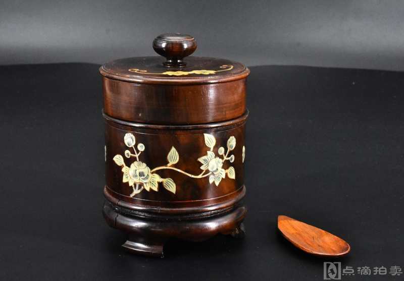 《日本传统工艺漆器》茶叶罐 茶则各一件