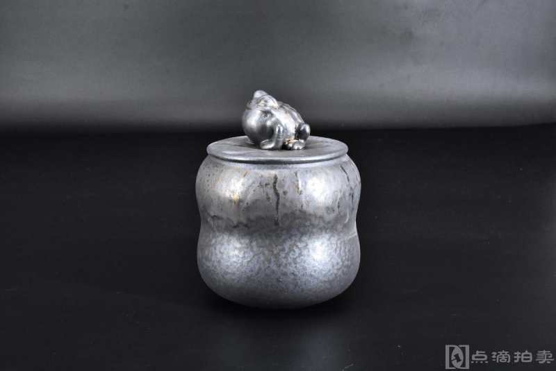 （P8577）《金蟾鎏金茶叶罐》陶瓷器一件