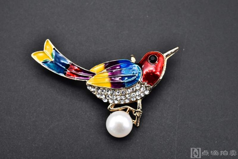 （P8209）《珍珠胸针》1只 鸟儿造形