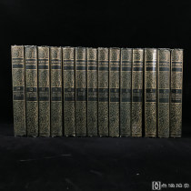 约20世纪早期，亨利·欧文爵士注释版《莎士比亚作品集》（全14卷），数百幅插图，漆布精装，封面书脊烫金压花