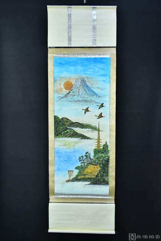 纸本手绘《富士山景图》木盒装裱立轴画一幅