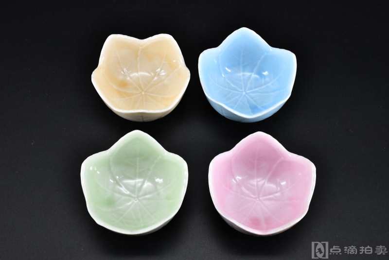 《日本传统工艺陶瓷器》摆件四件