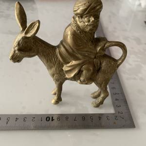 铜摆件，阿凡提和他的小毛驴。